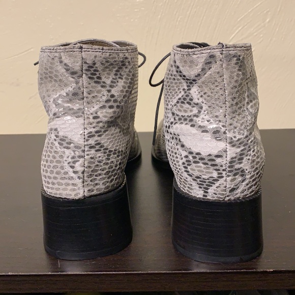 Vintage Henry Ferrera Snake Print Ankle Boots size 10 - Picture 12 of 16